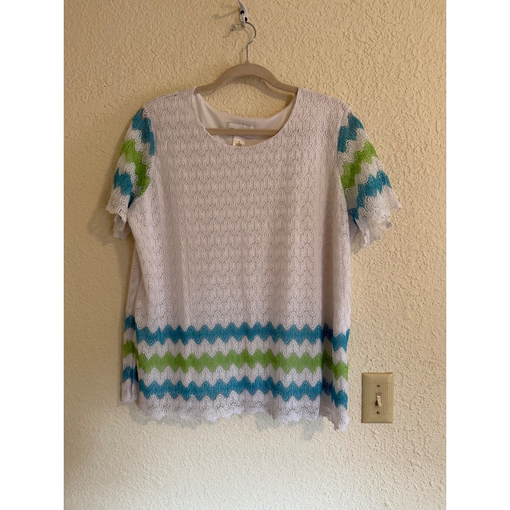 Alfred Dunner Womens XL White Lace Blouse Blue Green Chevron Short Sleeve Lined